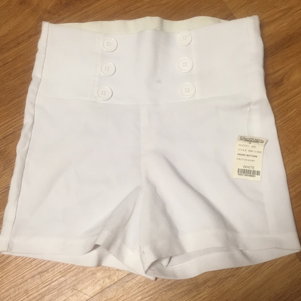 ‼️White shorts‼️